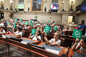 150 alunos da rede municipal viram vereadores por um dia