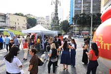 Vereadores visitam a praça Saens Pena e o Largo da Carioca para ouvir a população